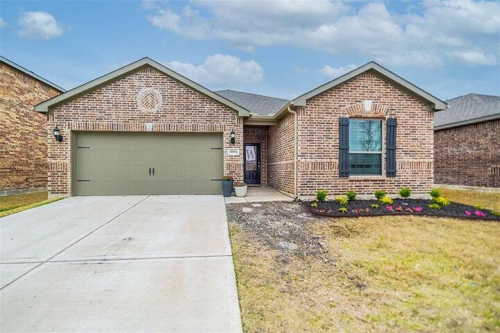 Property Photo: 3004 Parker Road TX 75409