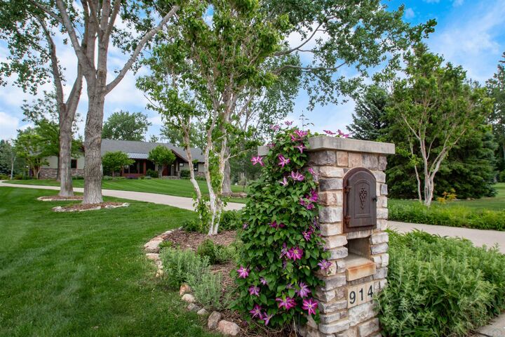 Property Photo:  914 Wynstone Drive  SD 57038 