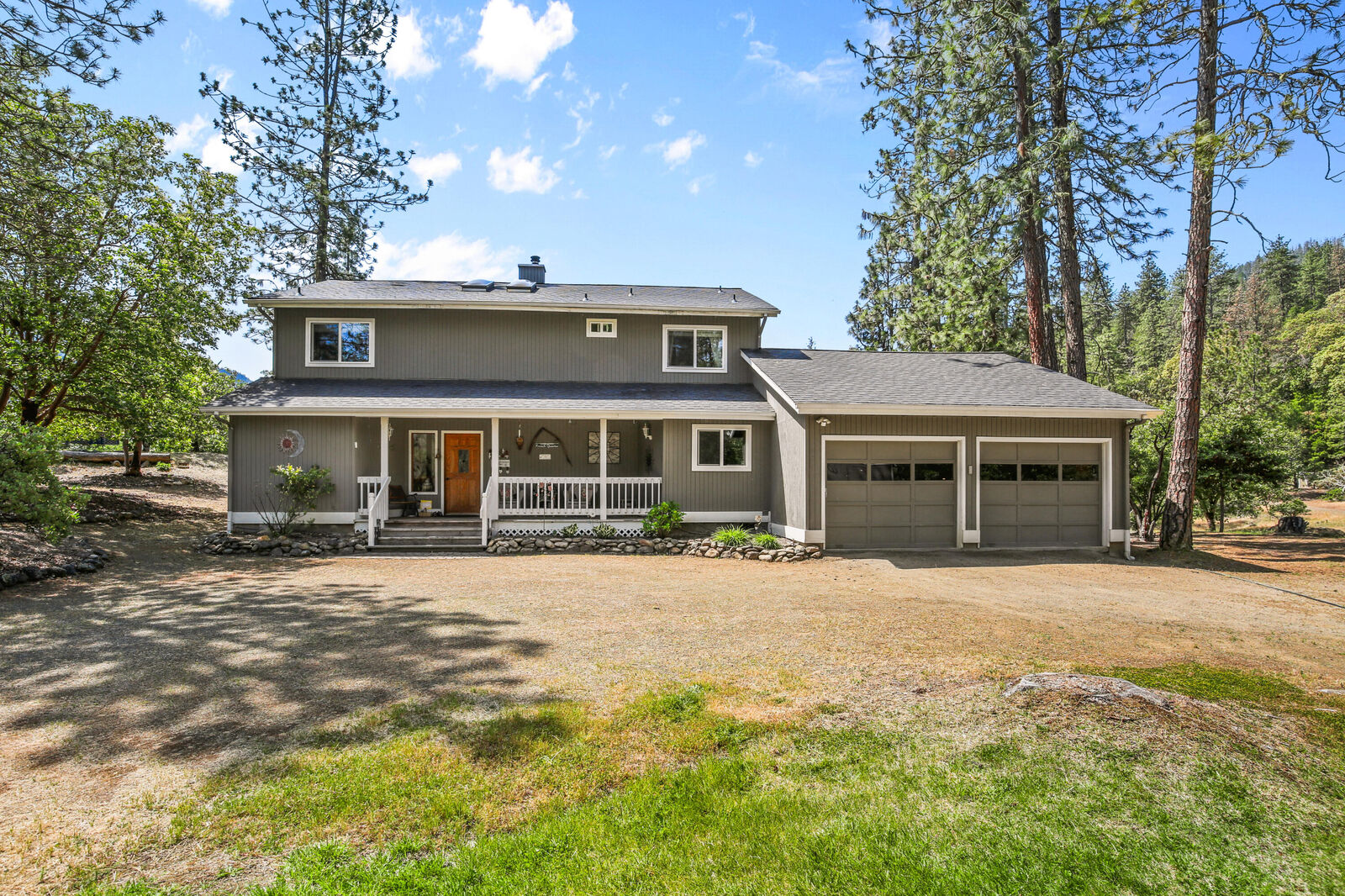 Property Photo: 5900 Upper Applegate Road OR 97530