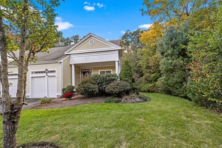 Property Photo:  25 Whiting Ln 25  MA 02043 
