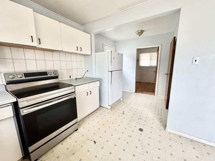 Property Photo: 5536 47A Street AB T7S 1B2