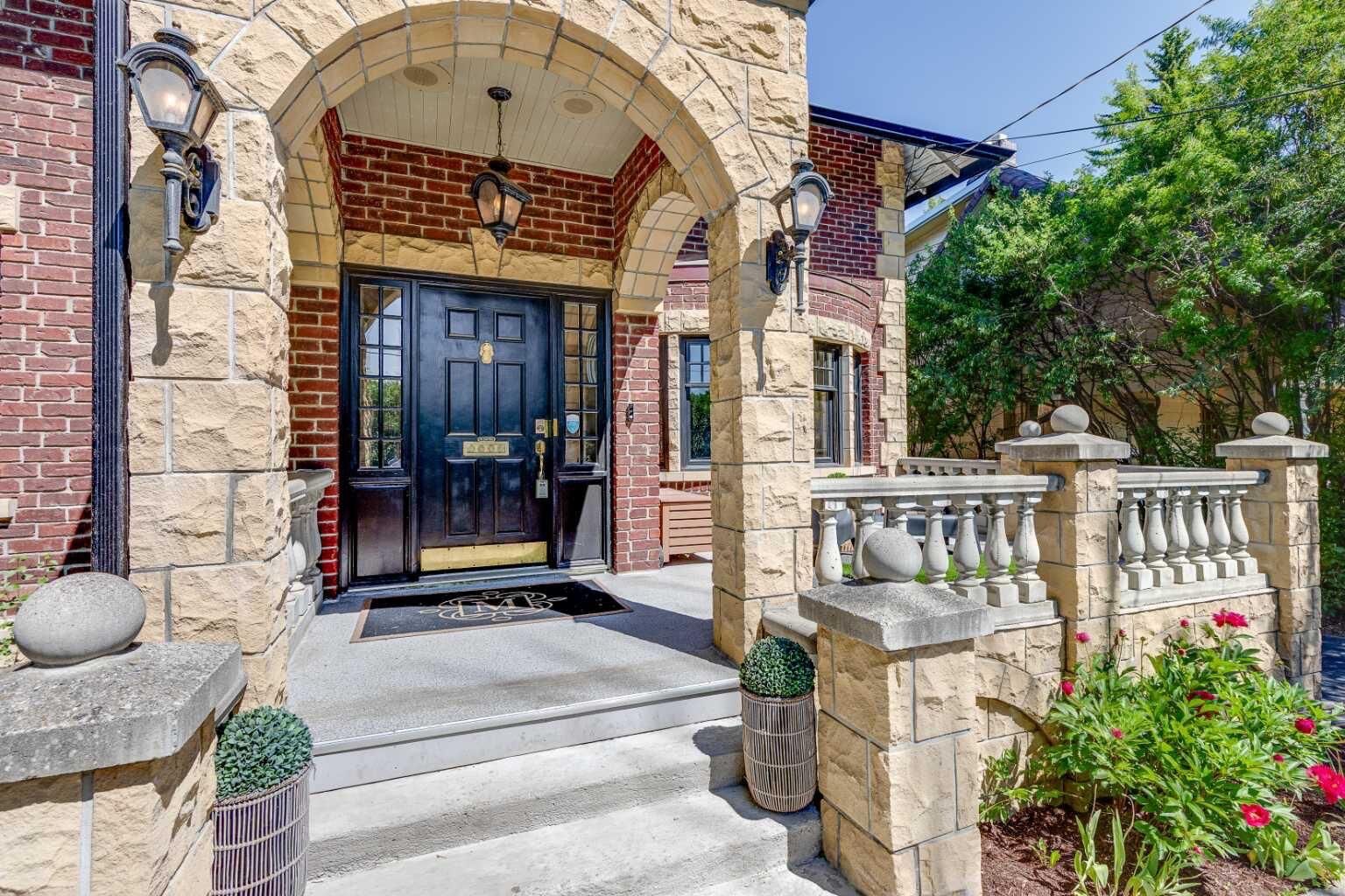 Property Photo: 628 Elbow Drive SW AB T2S 2H7