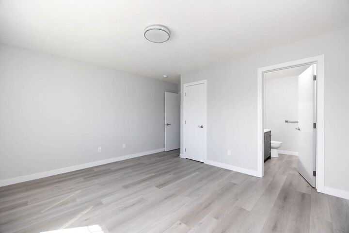 Property Photo: 189 Dafoe Way AB T9K 0Z8
