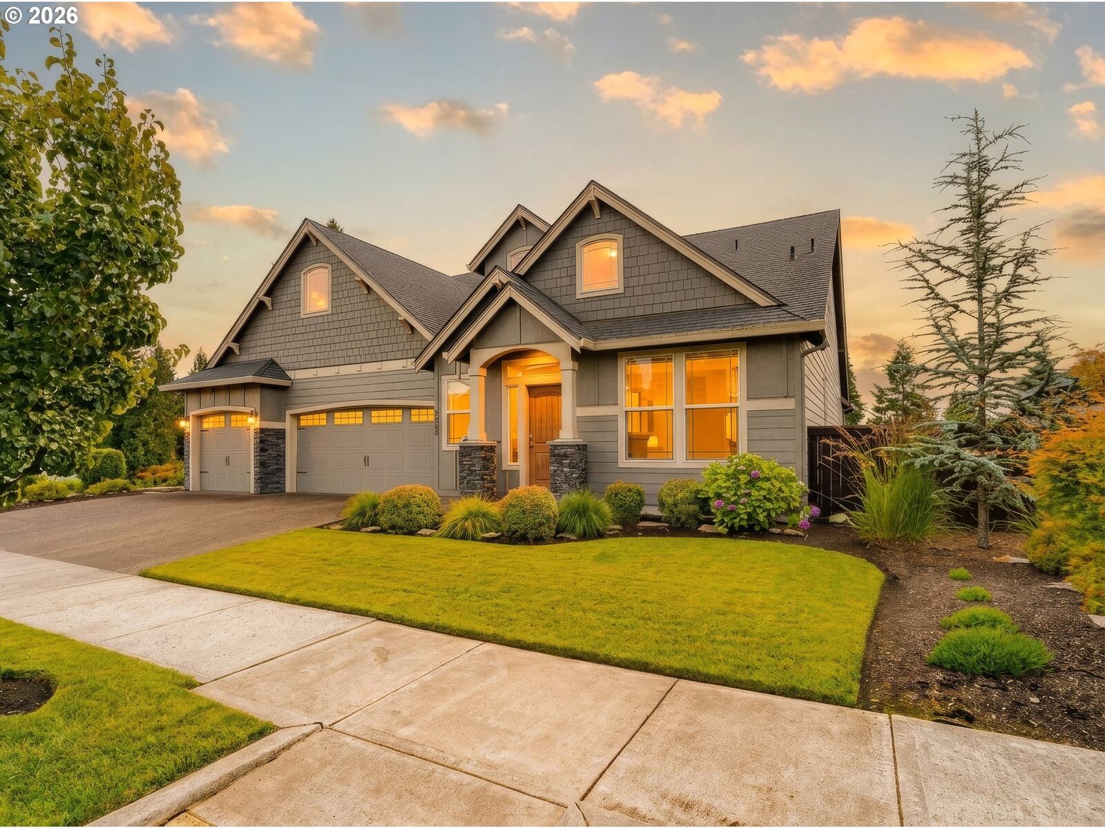 Property Photo: 4605 S 19th St WA 98642