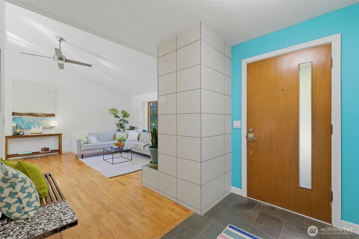 Property Photo:  1618 N Mason Avenue  WA 98406 