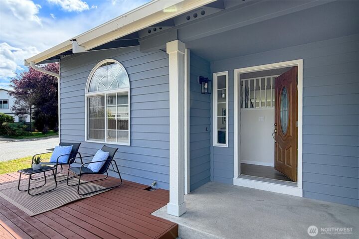Property Photo:  17908  27th Avenue NE  WA 98271 