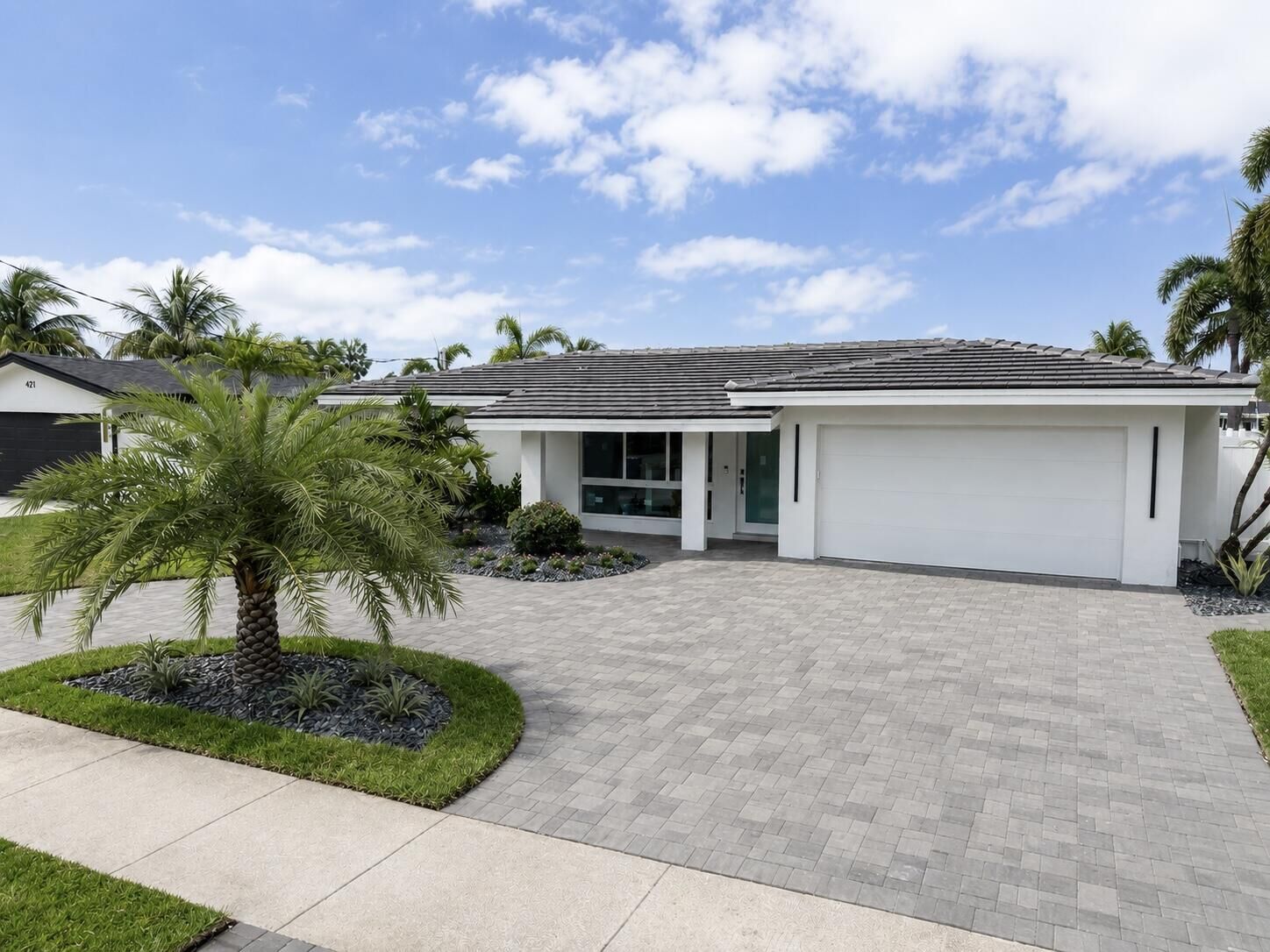Property Photo:  411 SE 2nd Avenue  FL 33060 