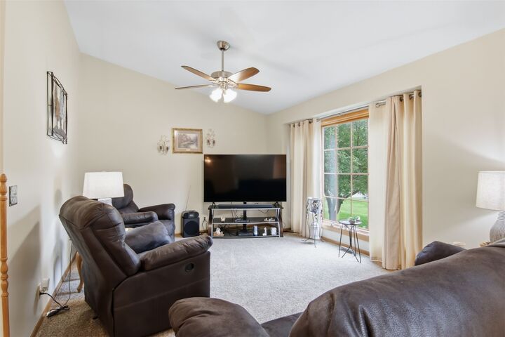 Property Photo: 1440 Birchwood Lane WI 54703