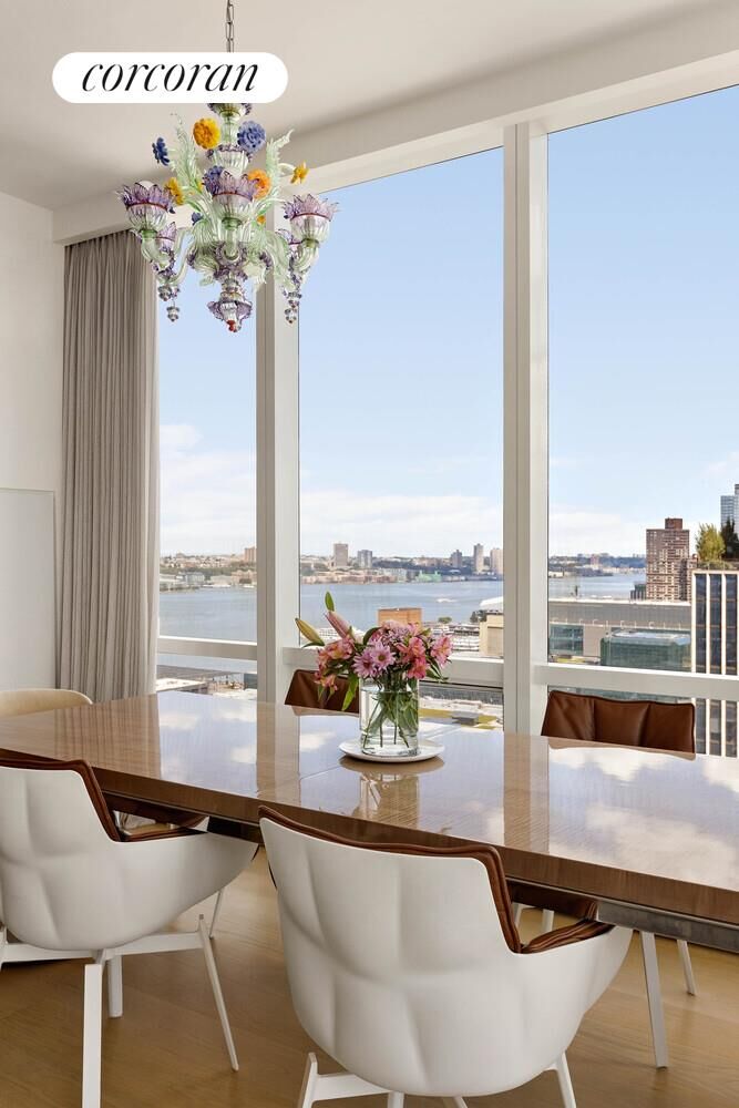 Property Photo:  15 Hudson Yards 25H  NY 10001 