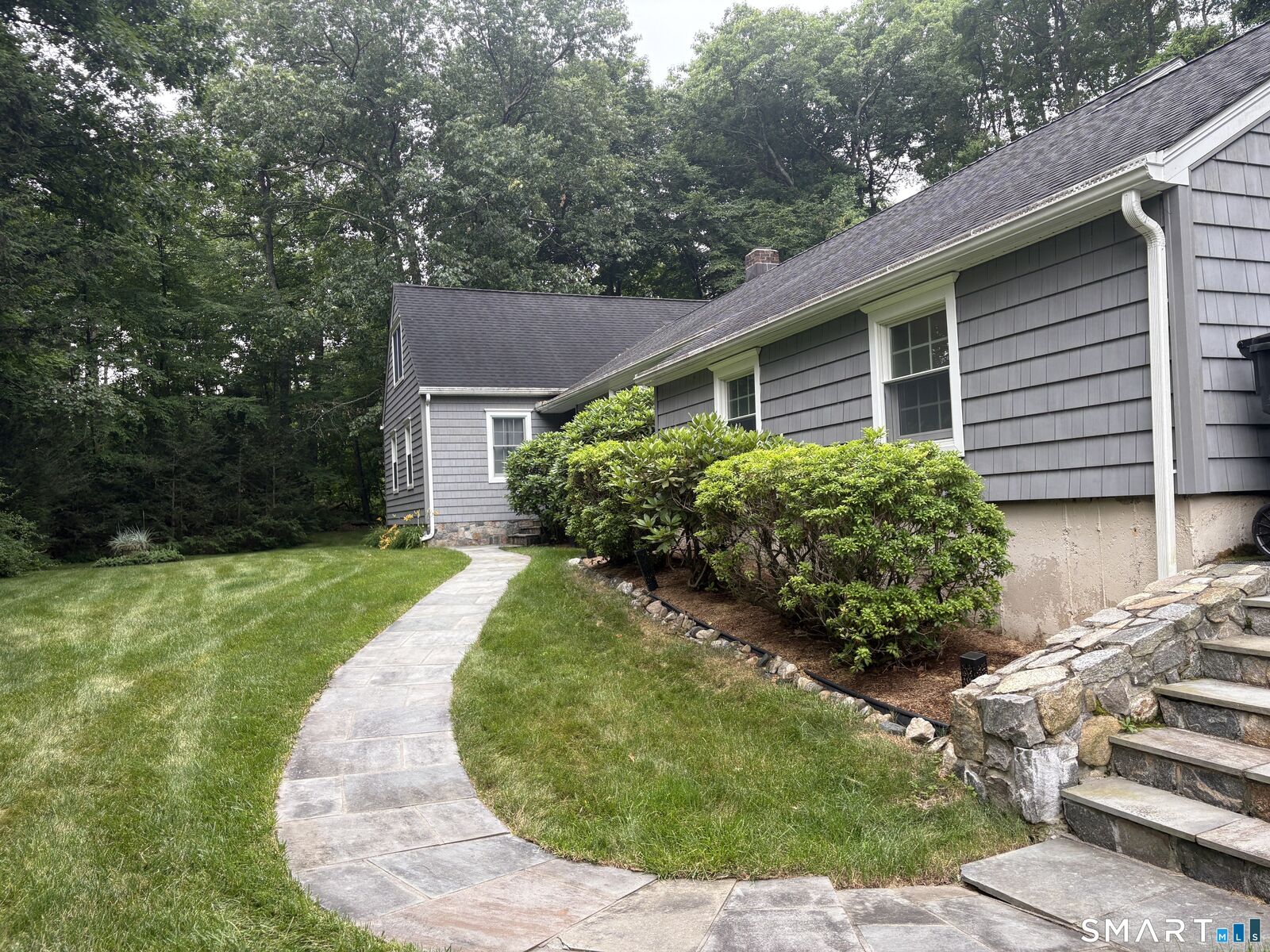 Property Photo:  37 North Pleasant Rise  CT 06804 