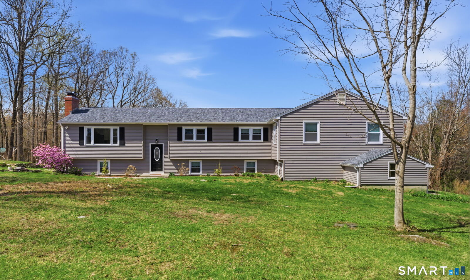 Property Photo:  99 West Chippen Hill Road  CT 06013 