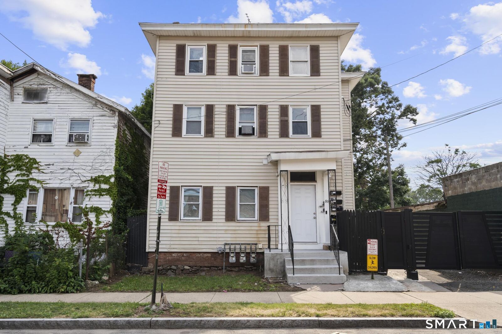 Property Photo: 88 Daggett Street CT 06519