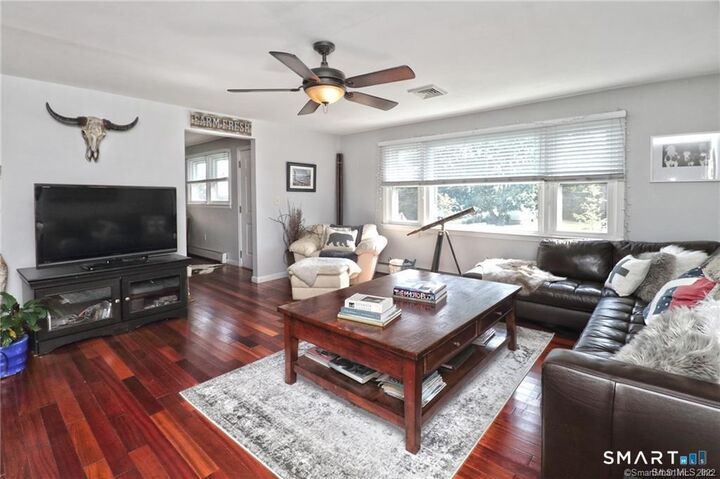 Property Photo: 166 Hall Street CT 06512