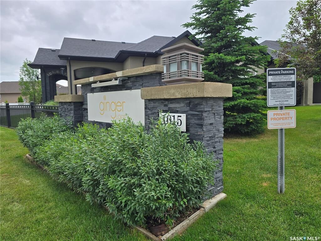 Property Photo:  1015 Patrick Crescent 1610  SK S7W 0M3 