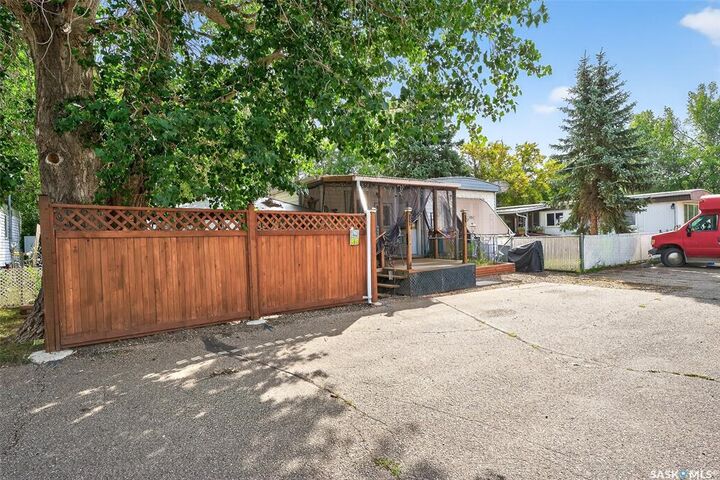 Property Photo: #B19 1455 9th Avenue NE SK S6H 1C6