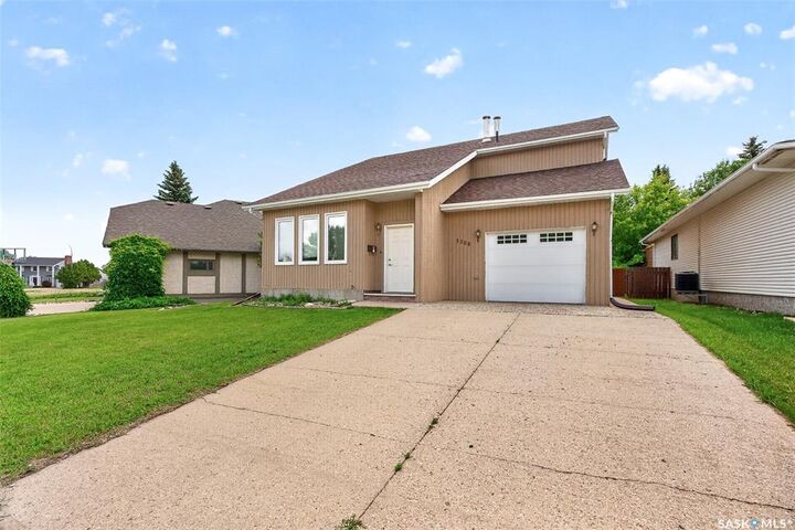 Property Photo:  1309 Regal Crescent  SK S6H 7S1 