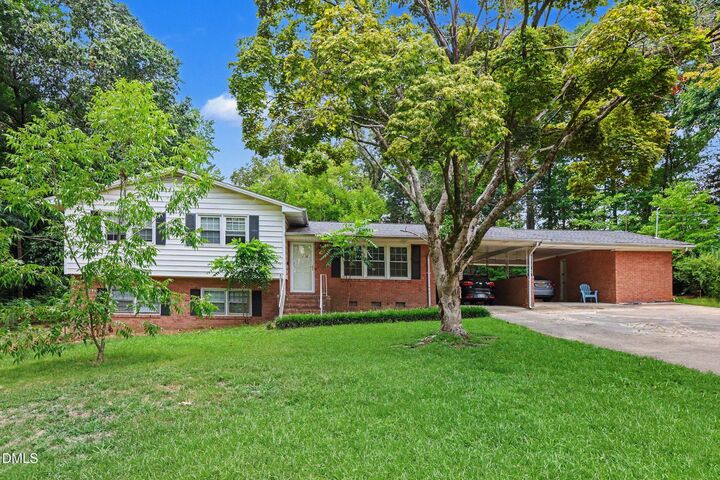 Property Photo:  1809 Pinedale Drive  NC 27603 