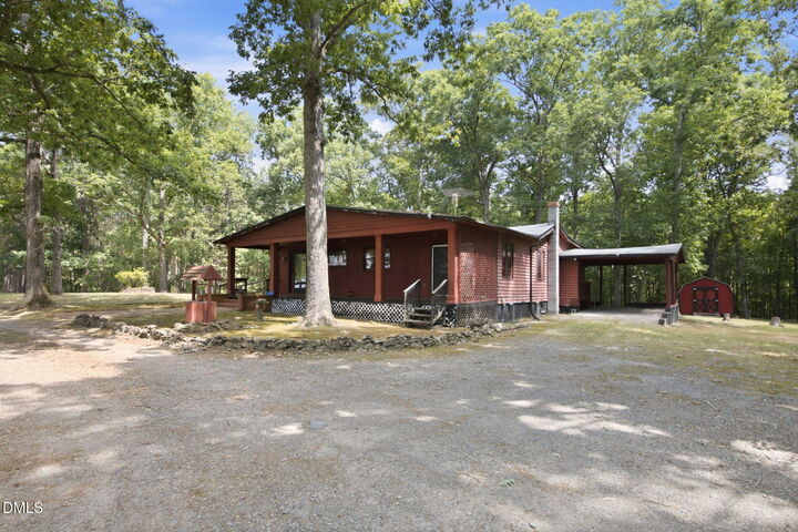 Property Photo:  940 Nc Hwy 42  NC 27252 