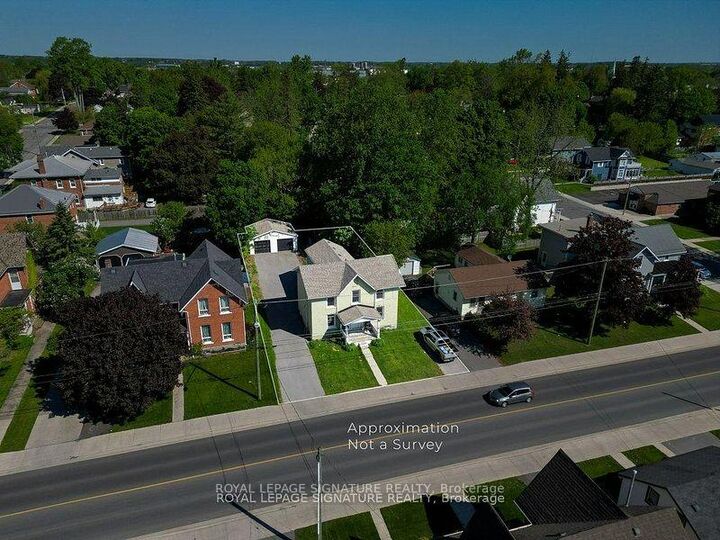Property Photo: 143 Dundas Street W ON K7R 2A2