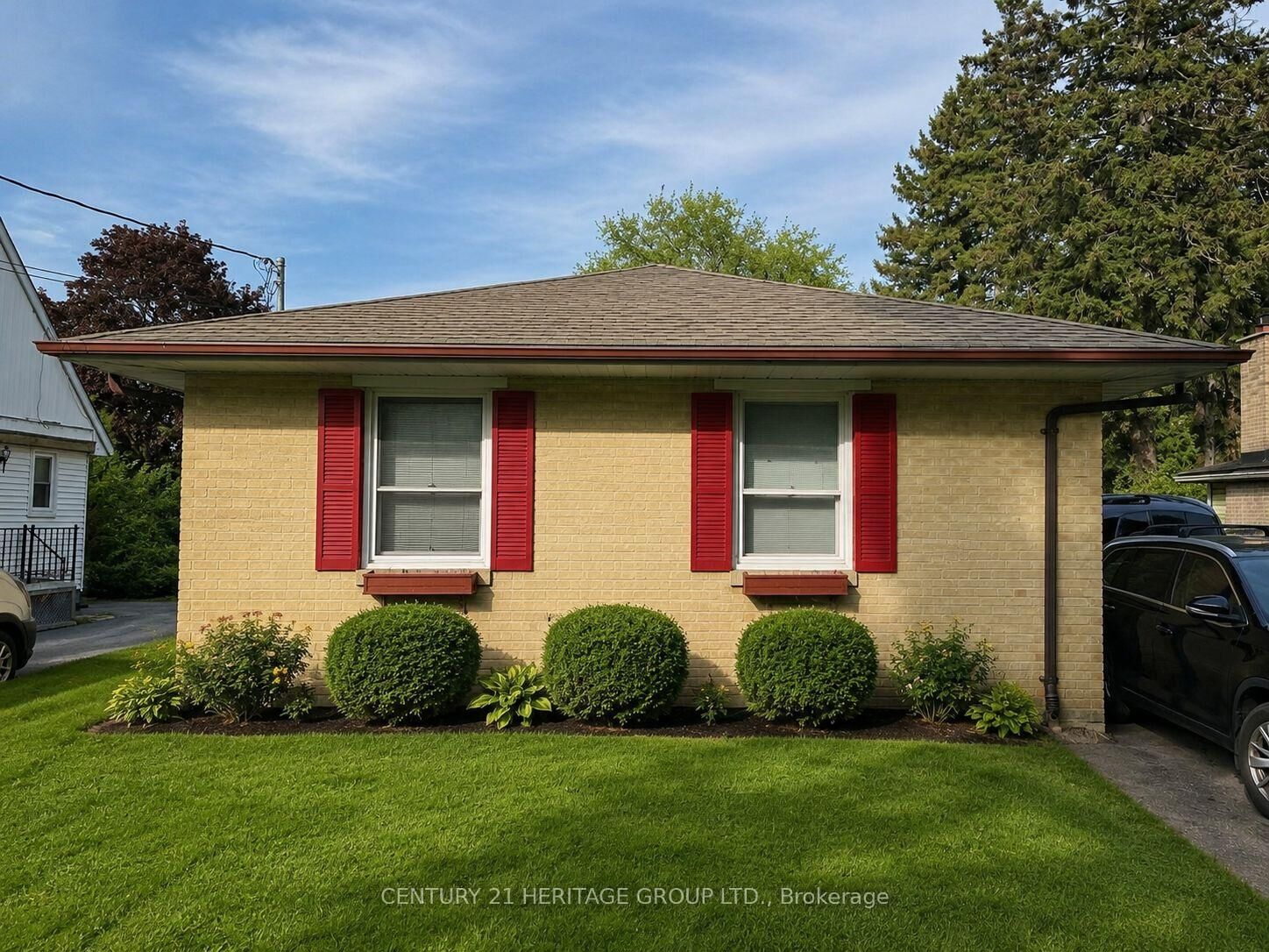Property Photo:  95 Lucas Street Basement  ON L4C 4P4 