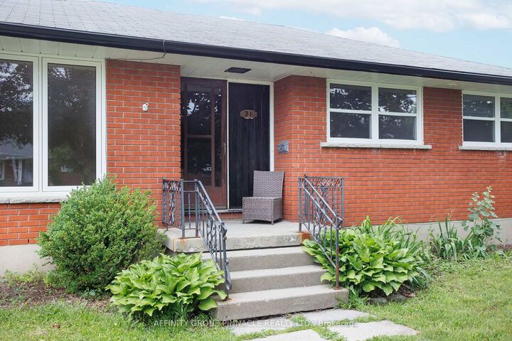 Property Photo:  31 St David Street  ON K9V 1N2 