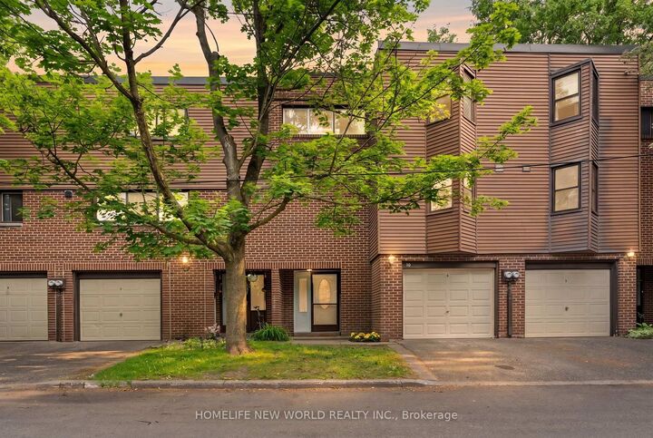 Property Photo:  87 Song Meadoway N/A  ON M2H 2T9 