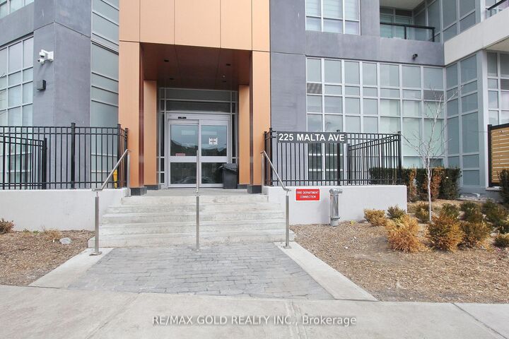 Property Photo: 225 Malta Avenue 1401 ON L6Y 0B5