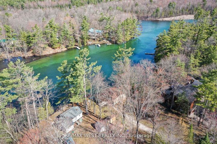 Property Photo:  8060 Oakridge Drive  ON L0K 2B0 