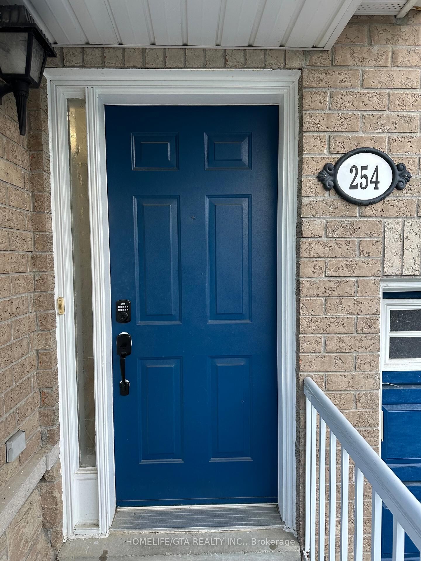 Property Photo: 254 Marble Place ON L3X 2Y3