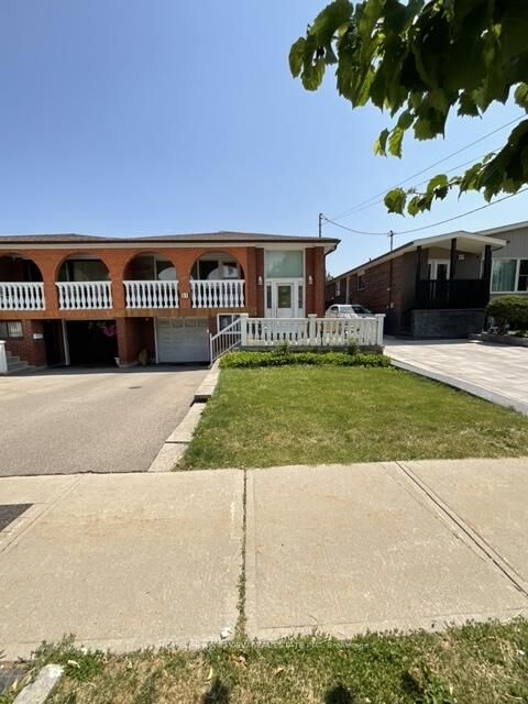 Property Photo: 51 Seacliffe Boulevard ON M9L 2G7