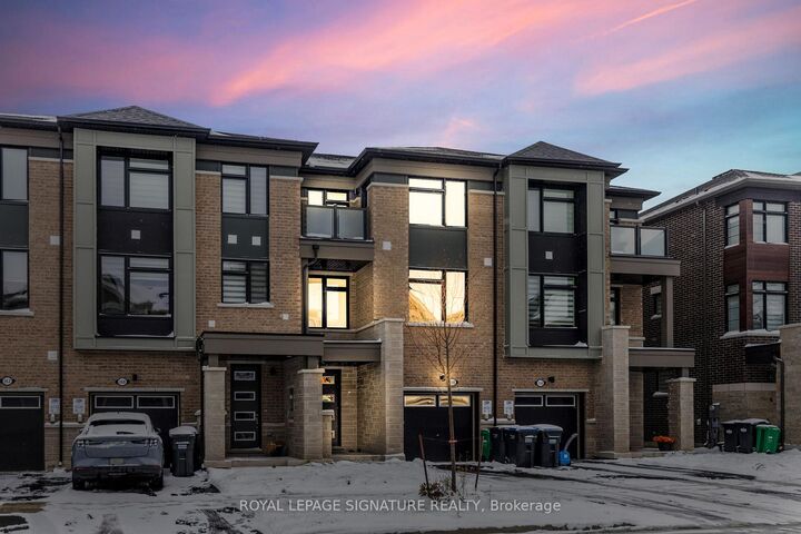 Property Photo: 158 Keppel Circle ON L7A 5K7