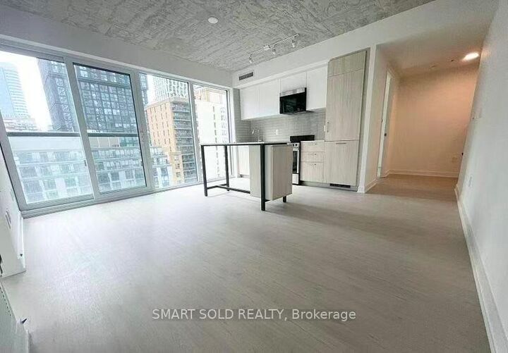 Property Photo:  65 Mutual Street 904  ON M5B 0E5 