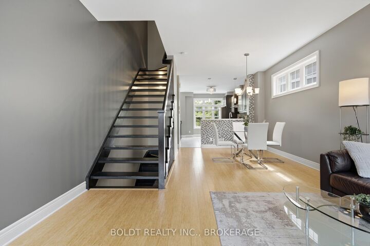 Property Photo:  41 Durksen Drive  ON L2R 0A7 