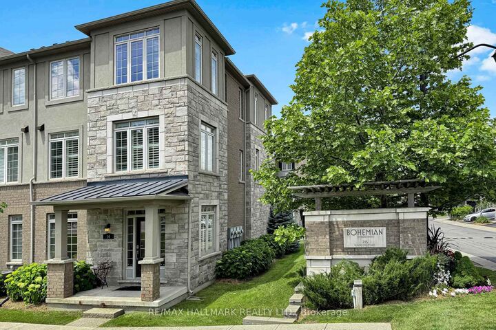 215 Dundas Street E 14 — photo 1