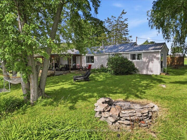 Property Photo: 482 Haigs Reach Road ON K0L 1L0