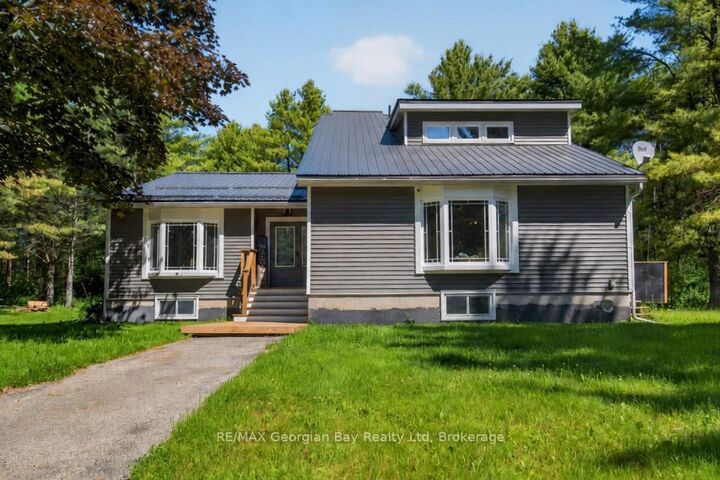 450 Ellerys Side Road — photo 1