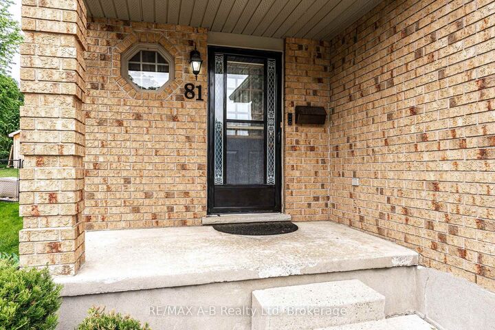 Property Photo: 81 Southvale Road ON N4X 1A7
