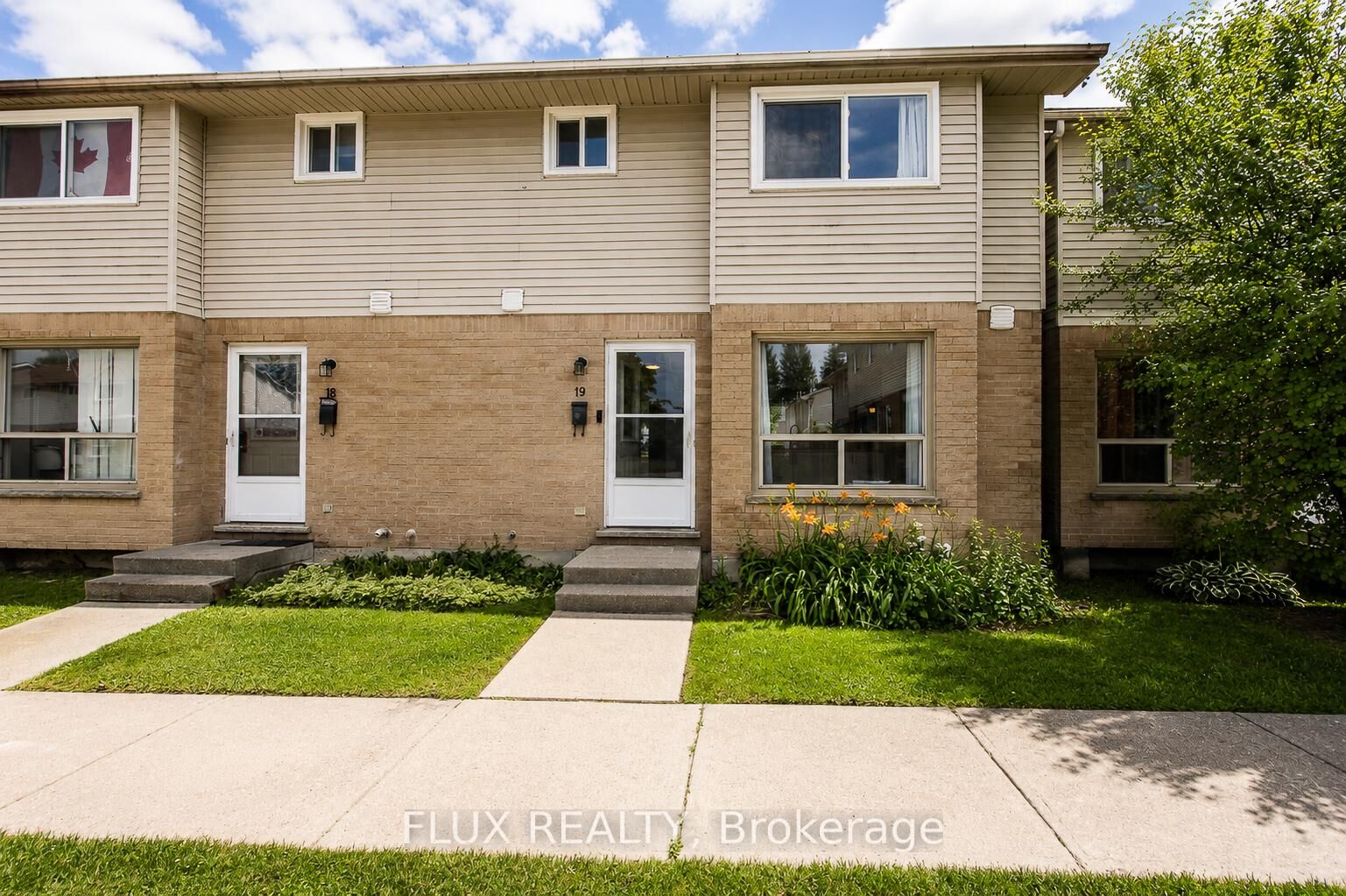 Property Photo:  595 Third Street 19  ON N5V 4A1 