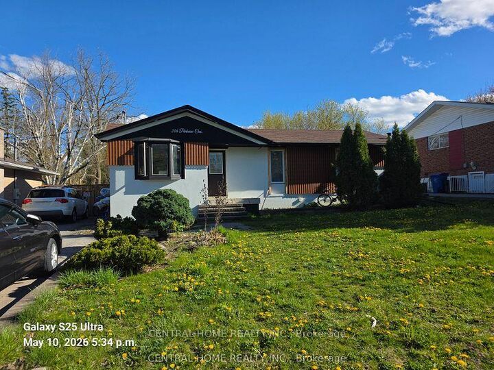 206 Parkview Crescent — photo 1