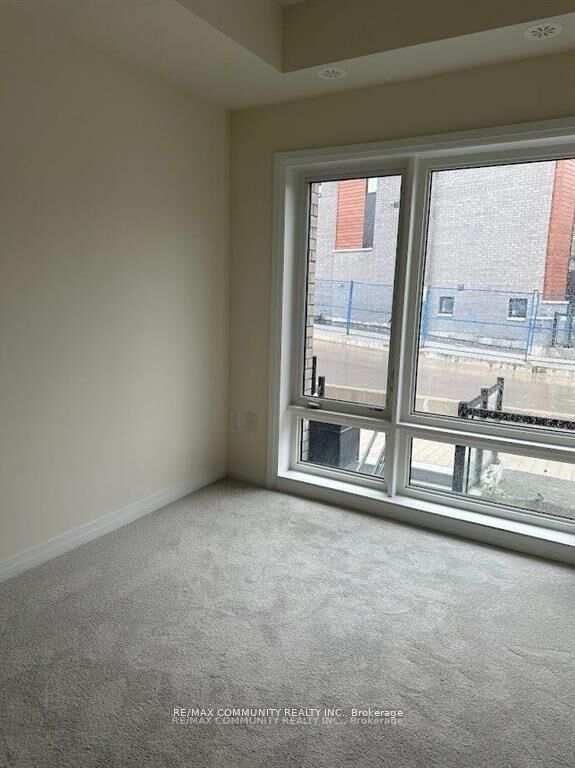 Property Photo:  255 McLevin Avenue 58  ON M1B 1E7 