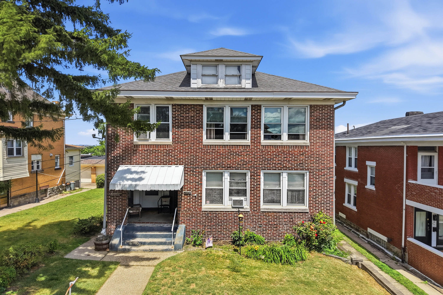 Property Photo:  2966 Espy Avenue  PA 15216 