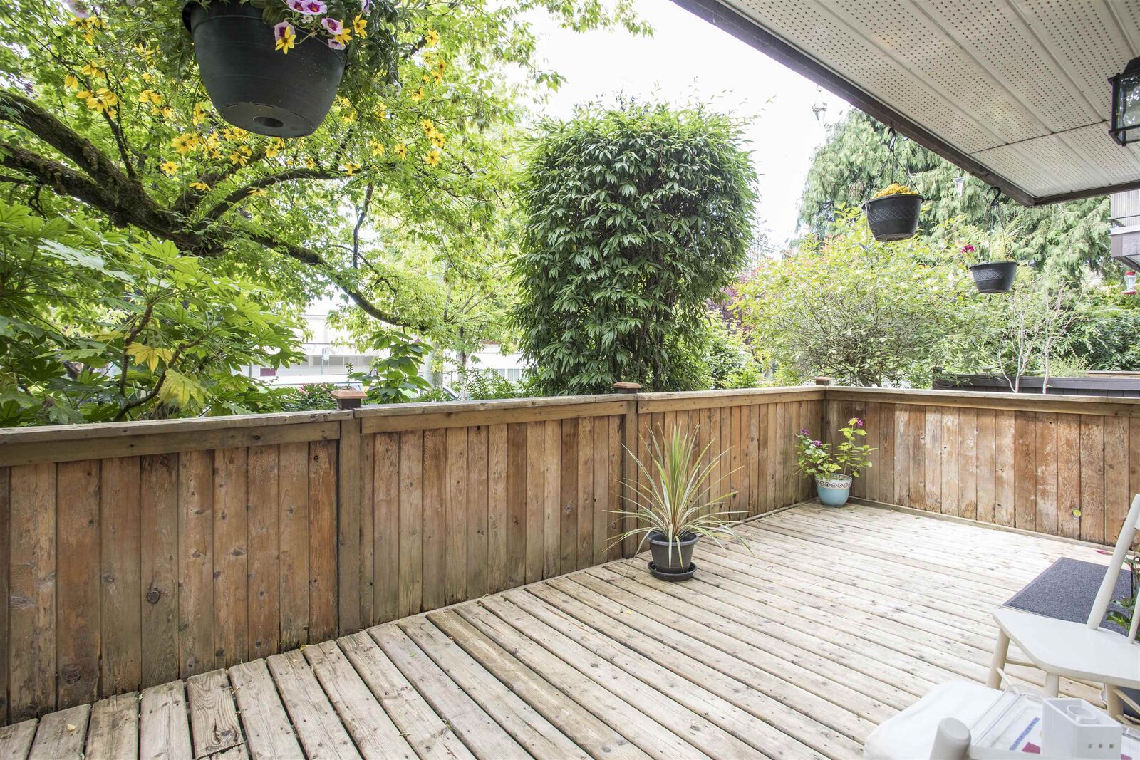 Property Photo:  1515 E 5th Avenue 102  BC V5N 1L6 