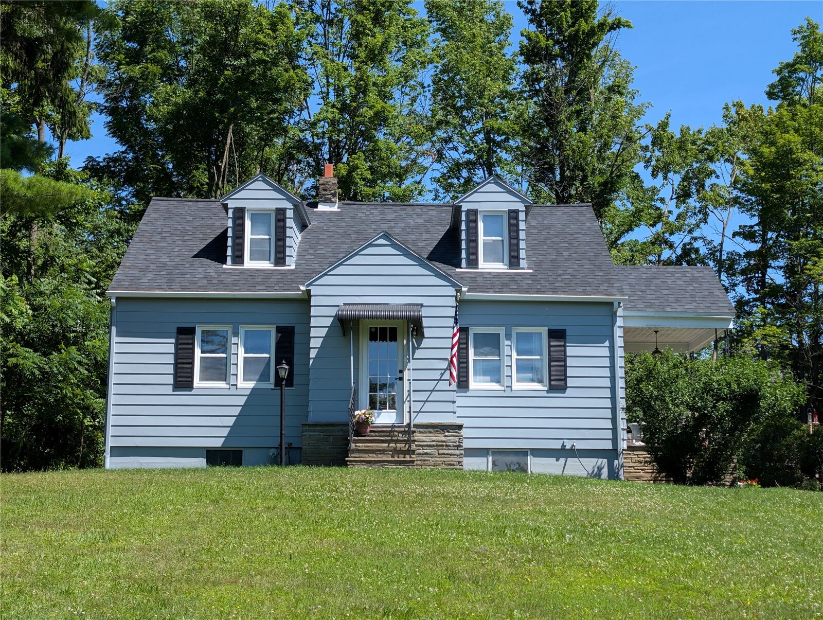 Property Photo:  905 Rochester St/1001 Irving Avenue Street  NY 13760 