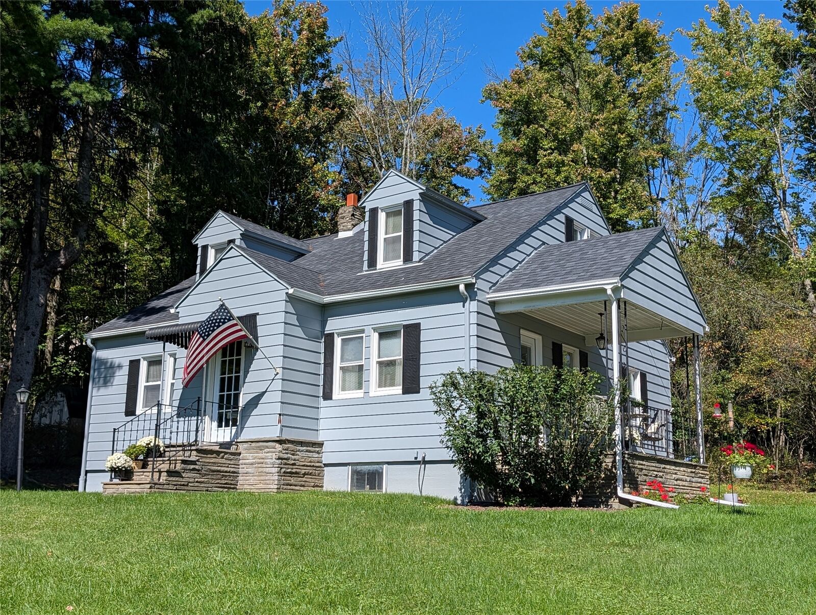 Property Photo:  905 Rochester St Street  NY 13760 
