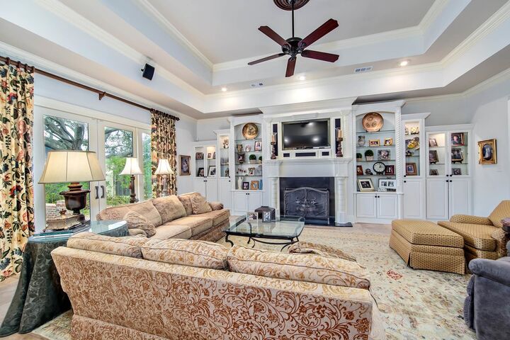 Property Photo:  411 Keystone Loop  LA 70360 