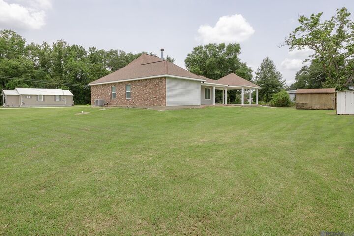 Property Photo:  11486 Tannis Rd  LA 70774 