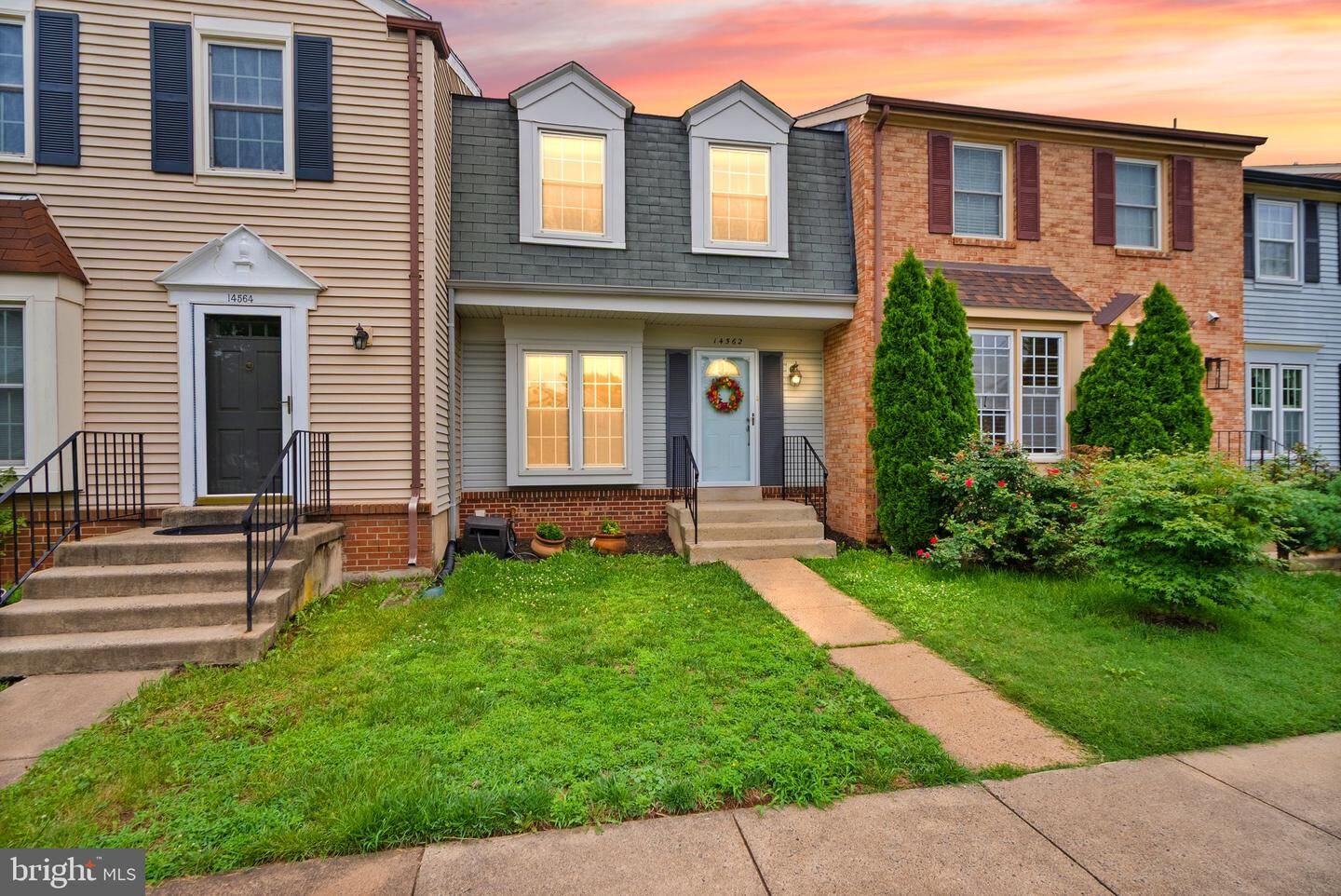 Property Photo:  14562 Truro Parish Court  VA 20120 