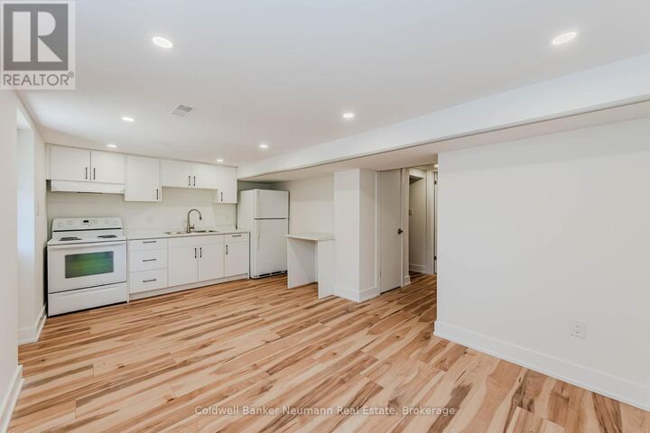 Property Photo:  69 Hadati Road B  ON N1E 6G9 