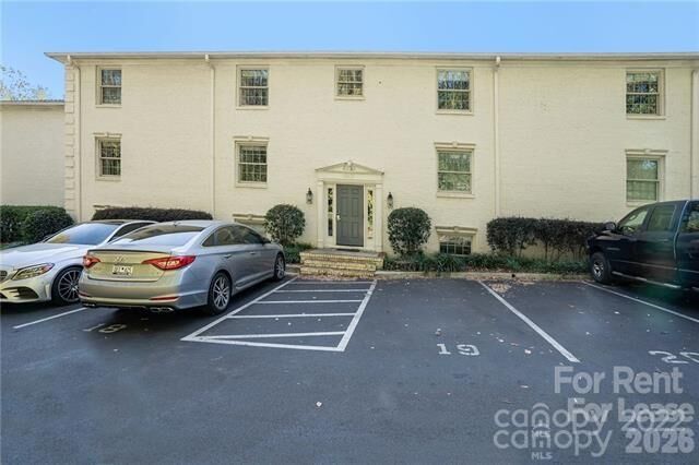 Property Photo:  4917 Park Road B  NC 28209 
