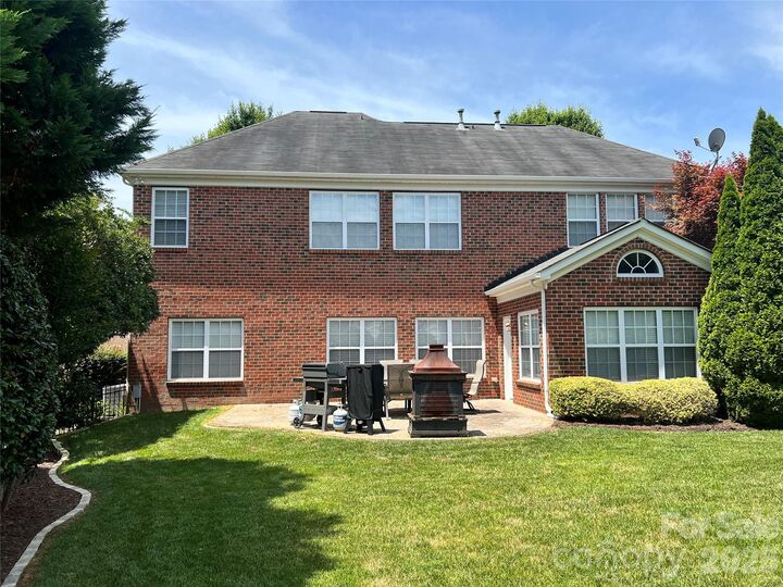 Property Photo:  2305 Barrington Ridge Drive  NC 28173 